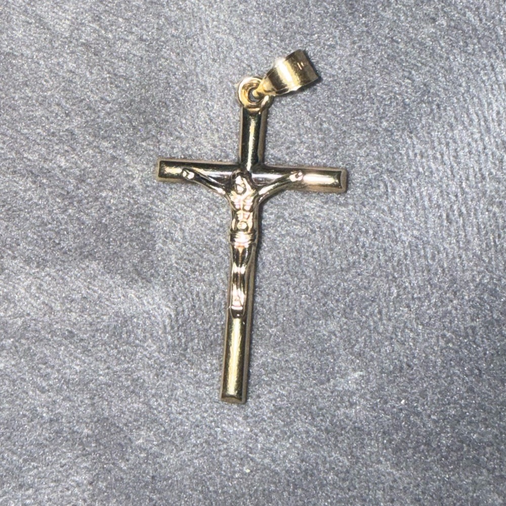 Vintage 10k Solid Gold Crucifix Pendant